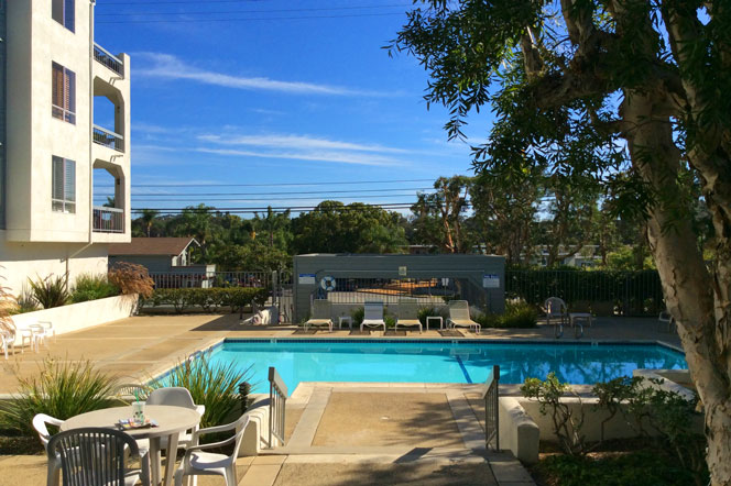 Bridgeport Community Pool in Long Beach, CA